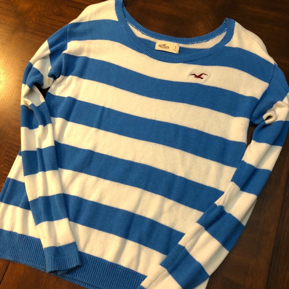 Hollister Blue and White Striped Oversized Sweater